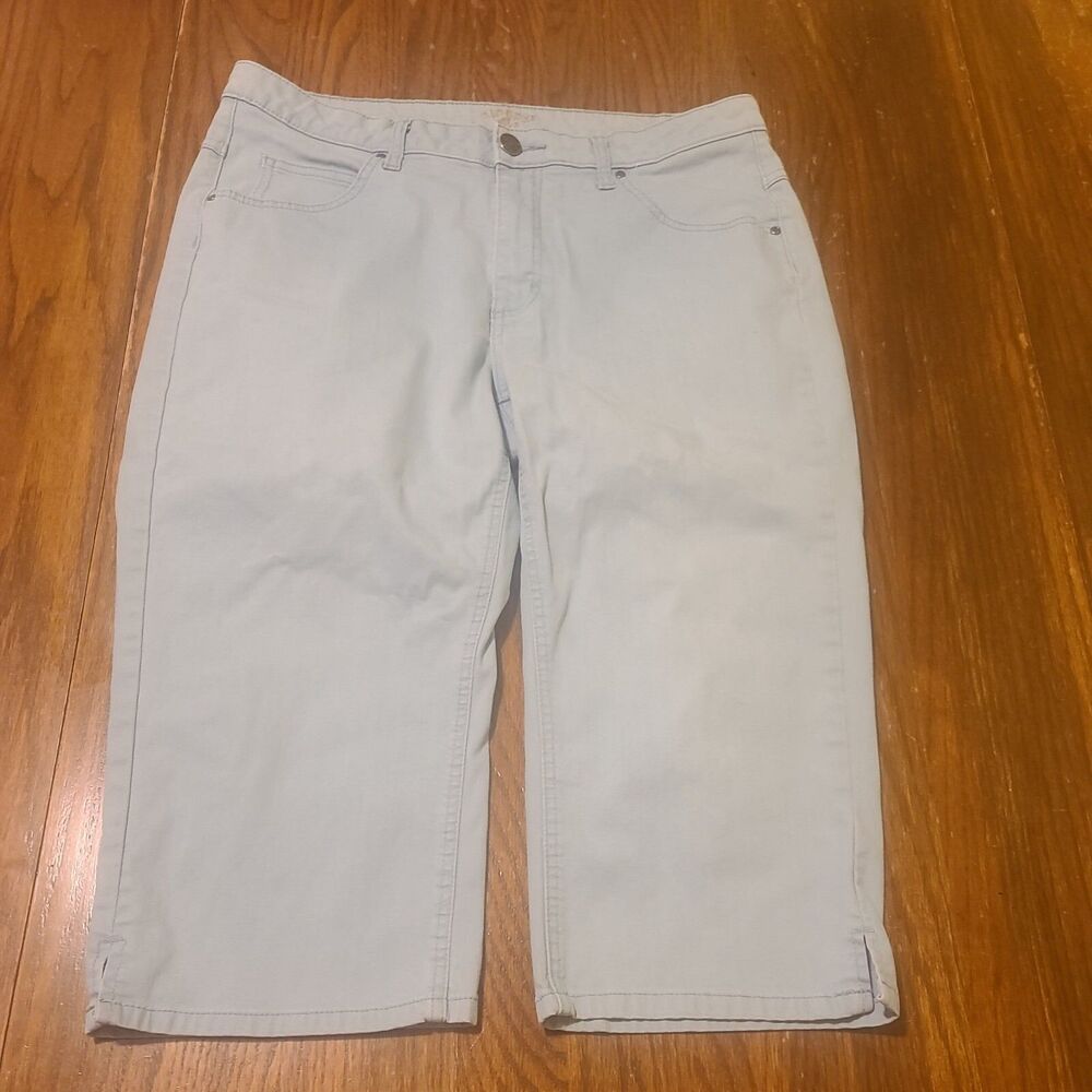 Riders By Lee Green Button Pocket Cotton Casual Capri Length Jeans Women